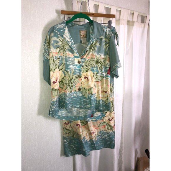 Vintage Silk Hawaiian Shirt & Wrap Skirt Size 6 - Picture 2 of 10